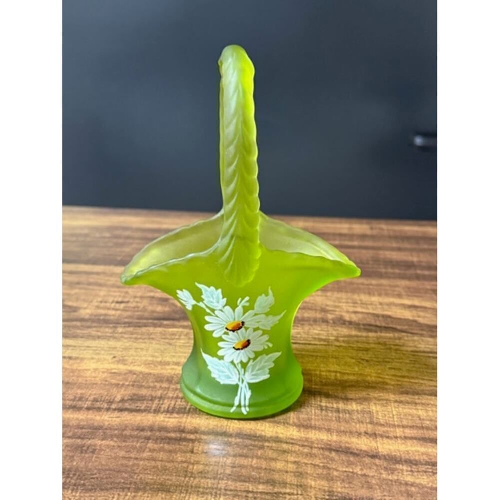 Westmoreland Green Frosted Satin Glass Floral Flowers Basket 7"+
